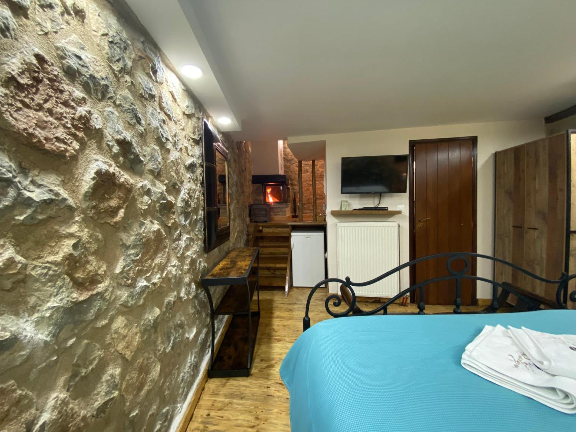 Alexandros Guesthouse Arachova Luaran gambar