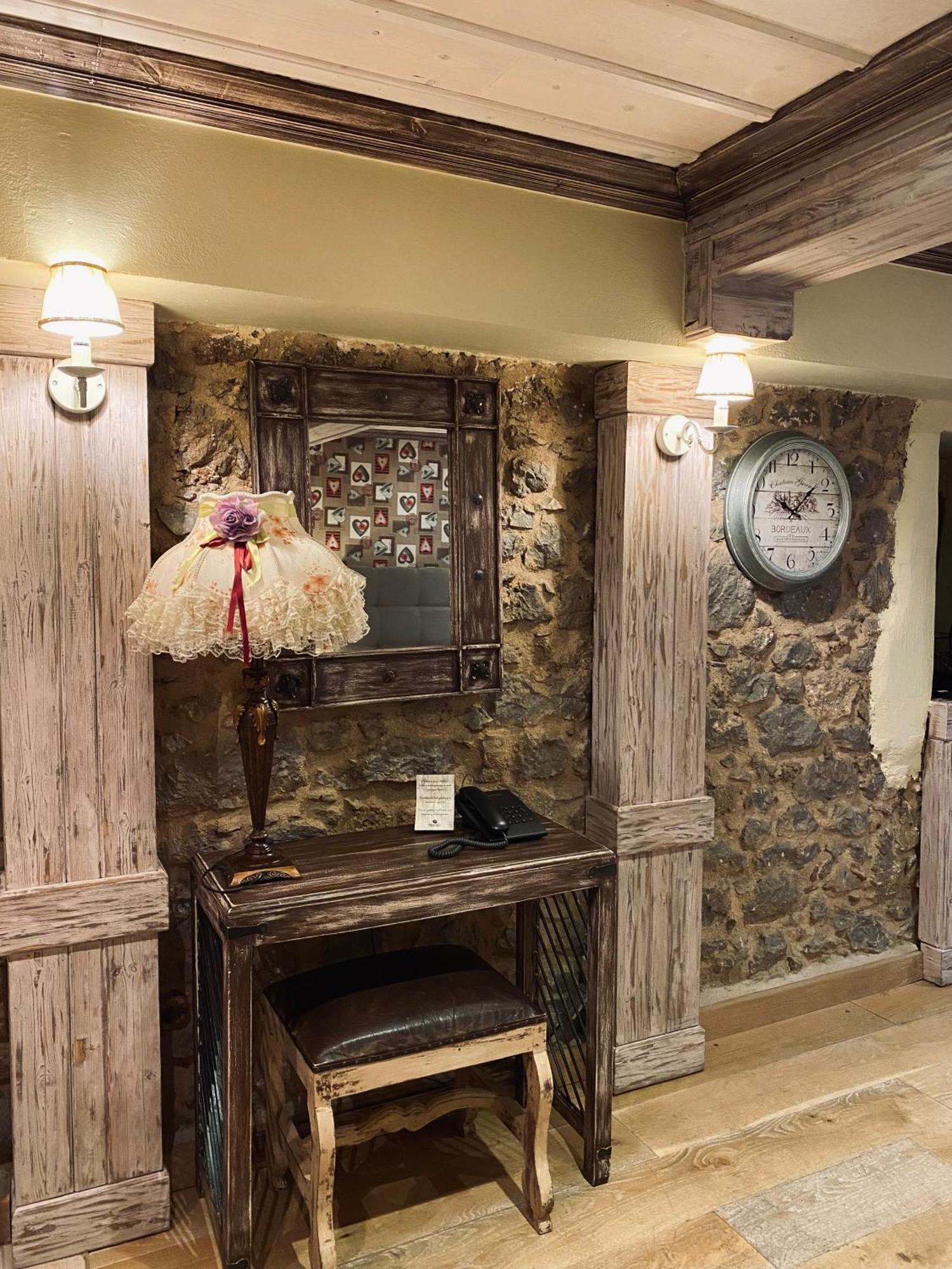 Alexandros Guesthouse Arachova Luaran gambar