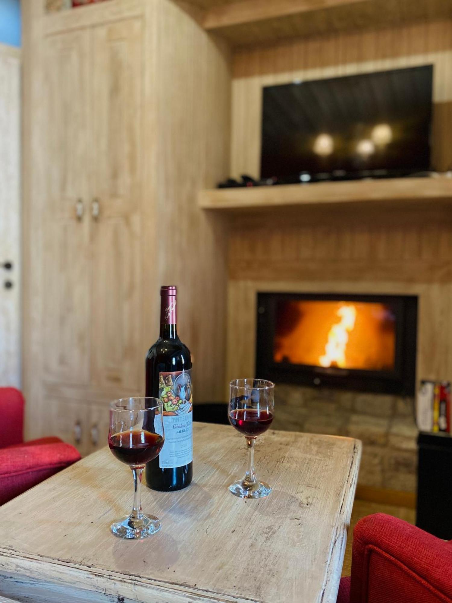 Alexandros Guesthouse Arachova Luaran gambar